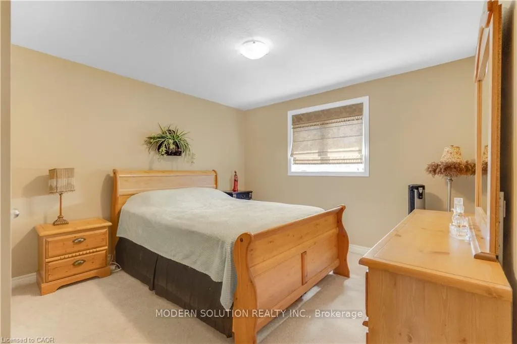 Photo 34 of 115 Erika Crescent, Hamilton, Eleanor — HOMEH