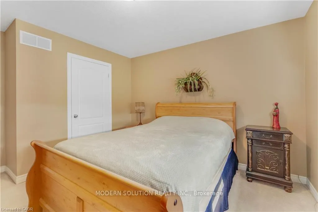 Photo 35 of 115 Erika Crescent, Hamilton, Eleanor — HOMEH