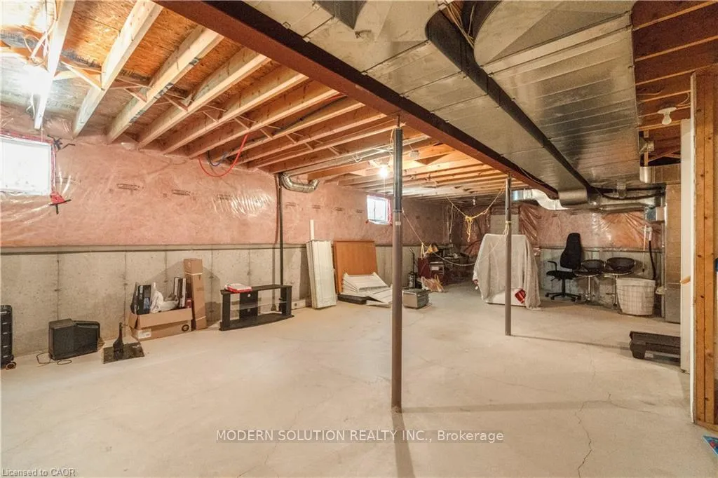 Photo 41 of 115 Erika Crescent, Hamilton, Eleanor — HOMEH