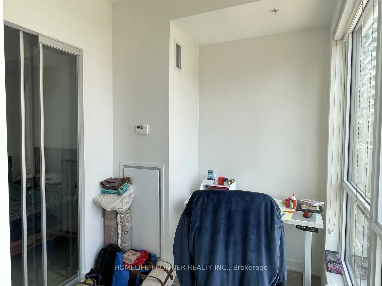 Photo 5 of Unit 1606, 30 Nelson Street, Toronto, Waterfront Communities — HOMEH