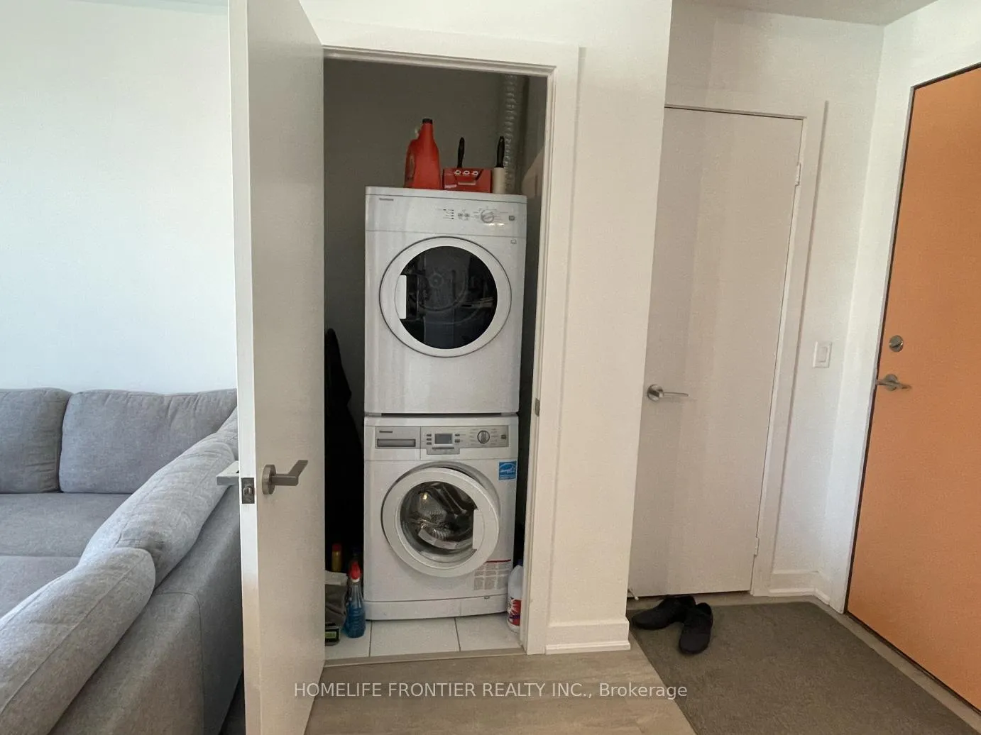 Photo 10 of Unit 1606, 30 Nelson Street, Toronto, Waterfront Communities — HOMEH