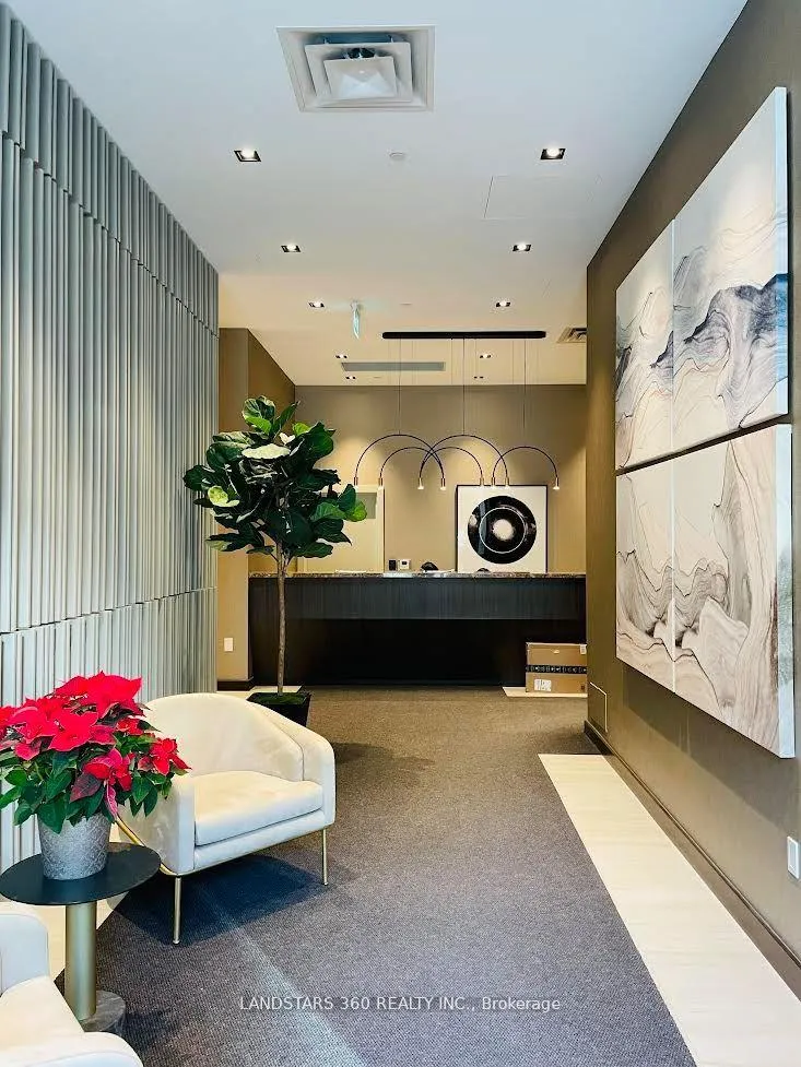 Photo 2 of Unit 503, 60 Honeycrisp Crescent, Vaughan, Vaughan Corporate Centre — HOMEH