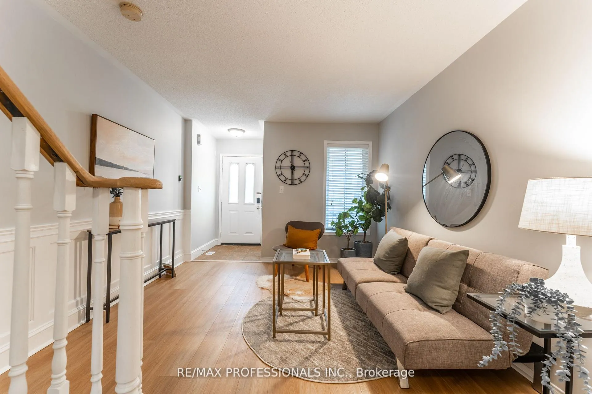Photo 8 of 34 Tansley Crescent, Ajax, Northeast Ajax — HOMEH