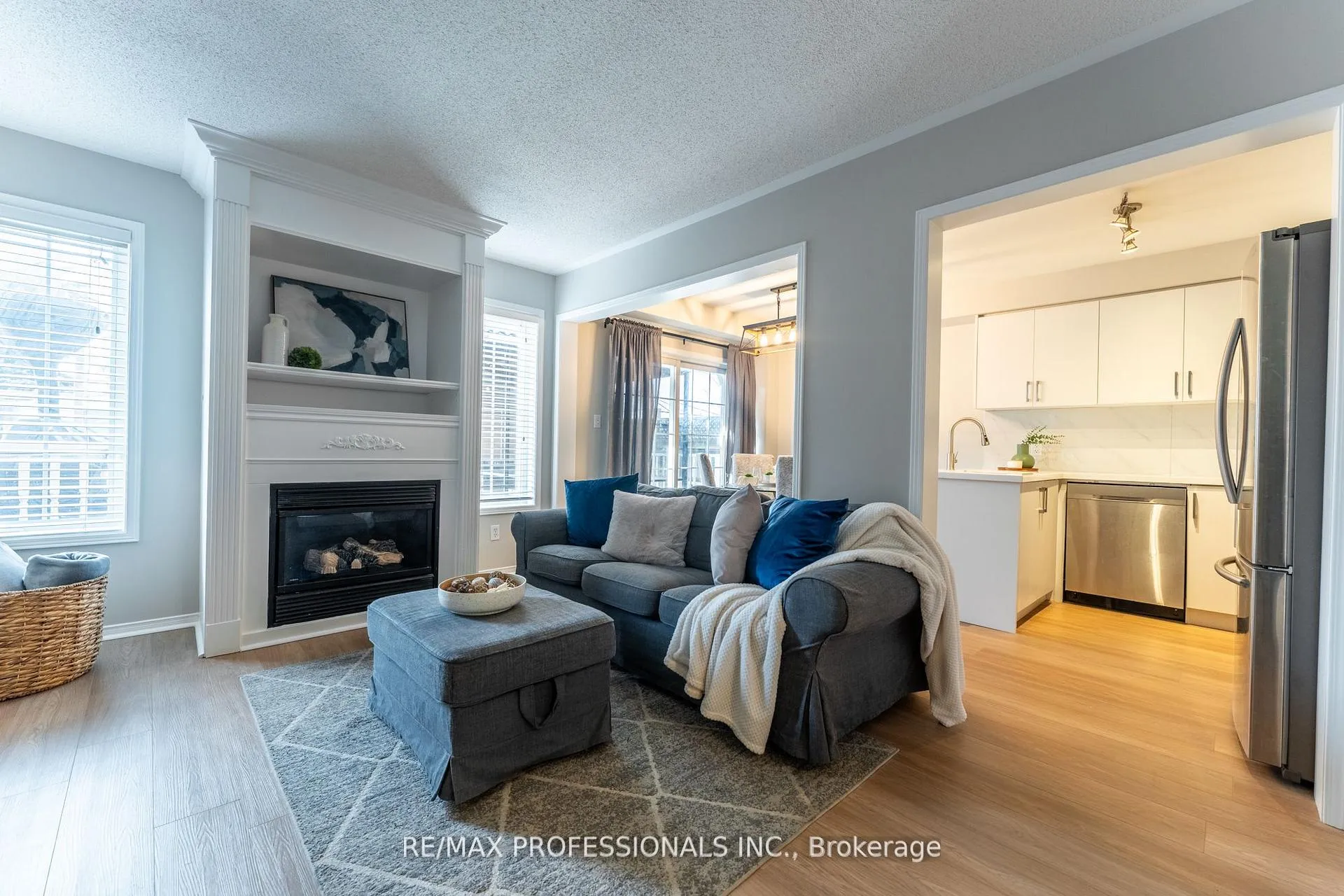 Photo 10 of 34 Tansley Crescent, Ajax, Northeast Ajax — HOMEH