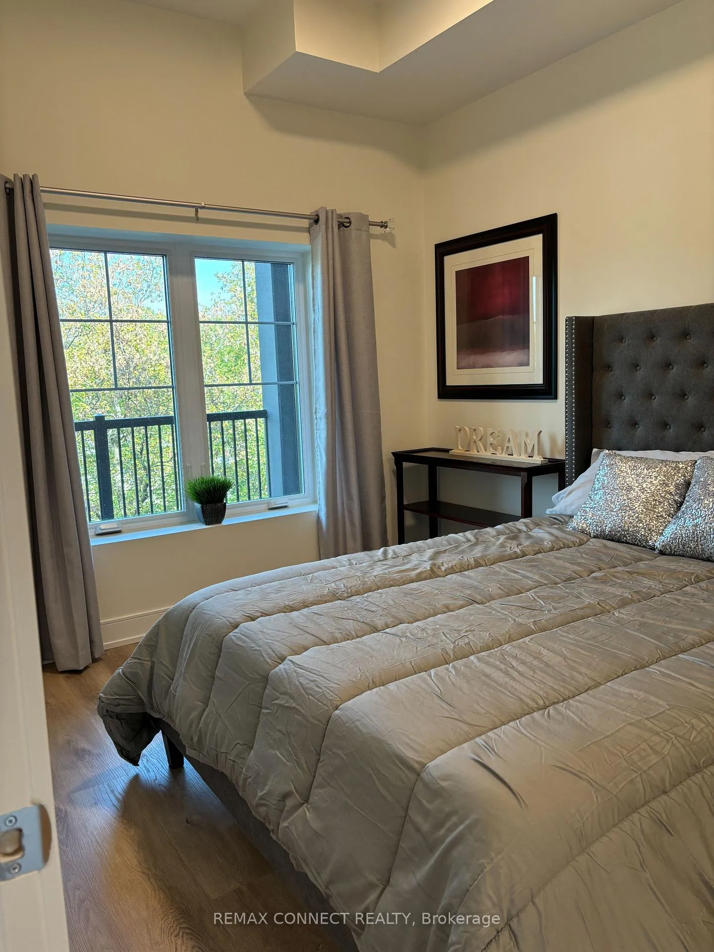 Photo 12 of Unit 310, 121 Mary Street, Clearview, Creemore — HOMEH