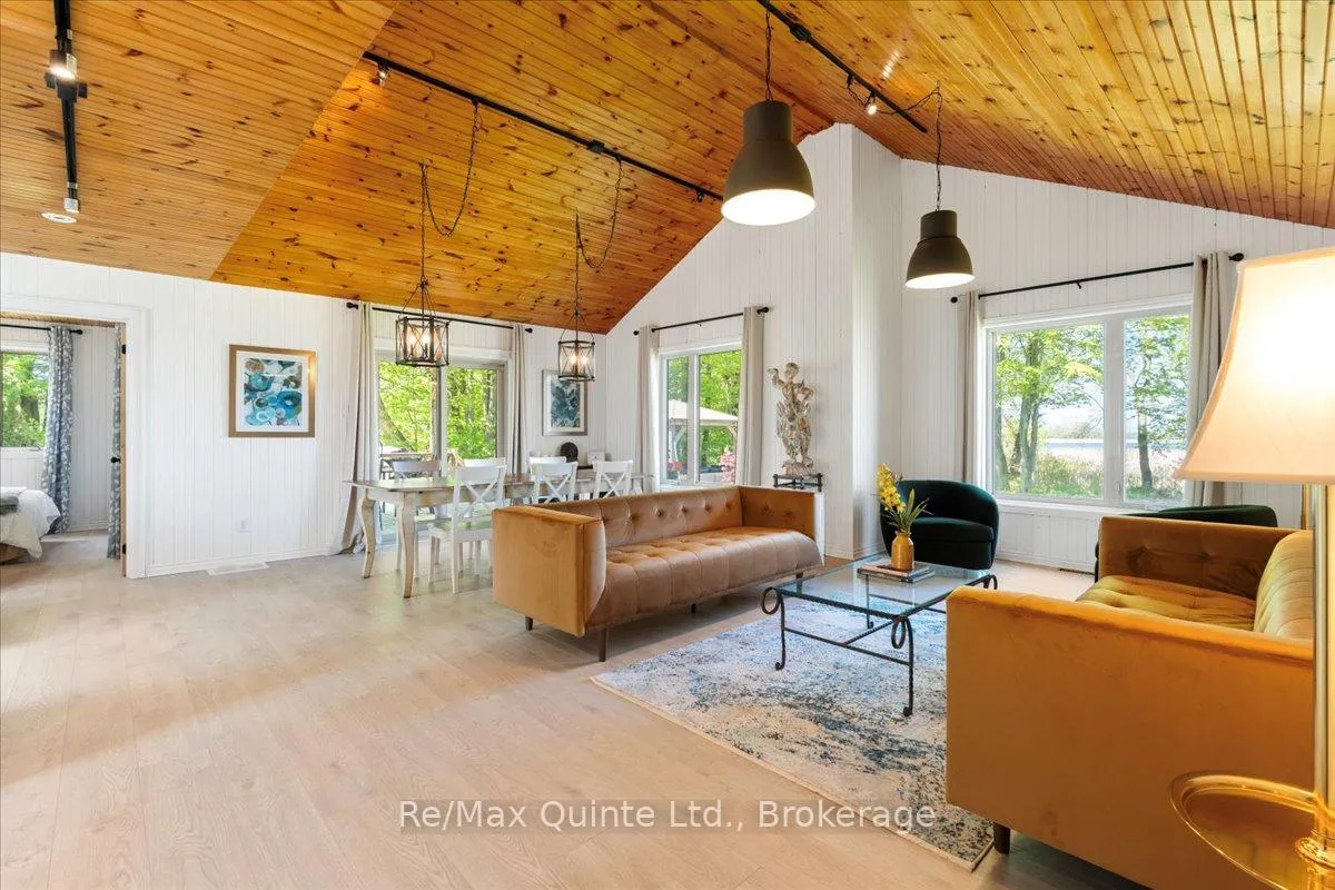 Photo 14 of 1406 County Road 12, Prince Edward County, Hallowell Ward — HOMEH
