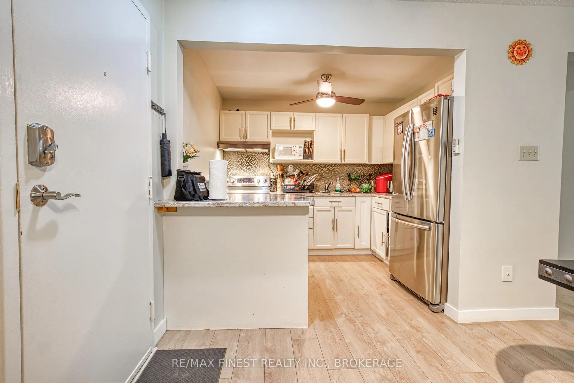 Photo 4 of Unit #115, 561 Armstrong Road, Kingston, East Gardiners Rd — HOMEH