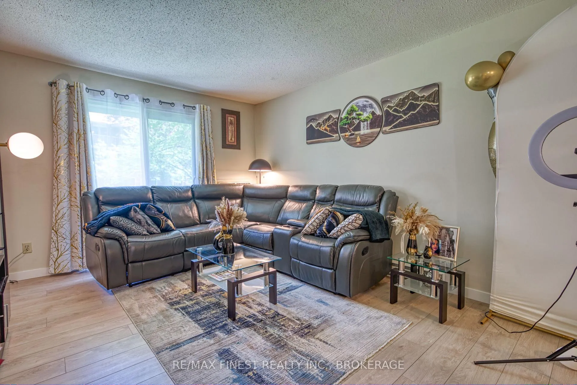 Photo 10 of Unit #115, 561 Armstrong Road, Kingston, East Gardiners Rd — HOMEH