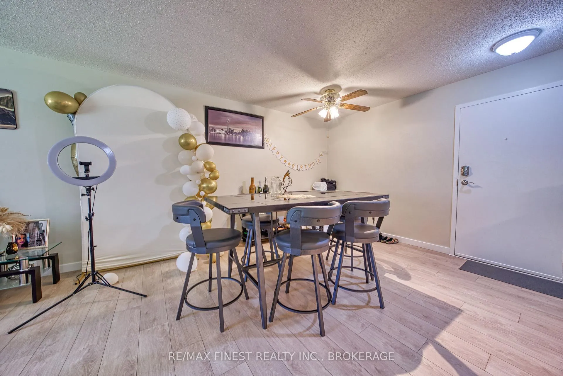 Photo 12 of Unit #115, 561 Armstrong Road, Kingston, East Gardiners Rd — HOMEH