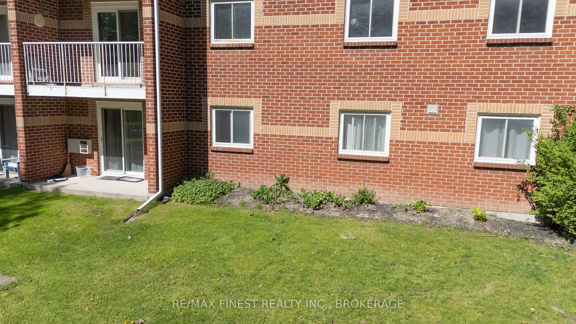Photo 20 of Unit #115, 561 Armstrong Road, Kingston, East Gardiners Rd — HOMEH