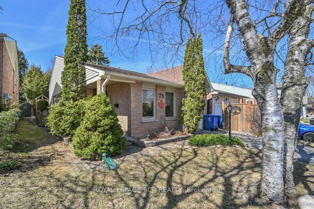 Photo 2 of 73 Dufferin Street, Orangeville — HOMEH