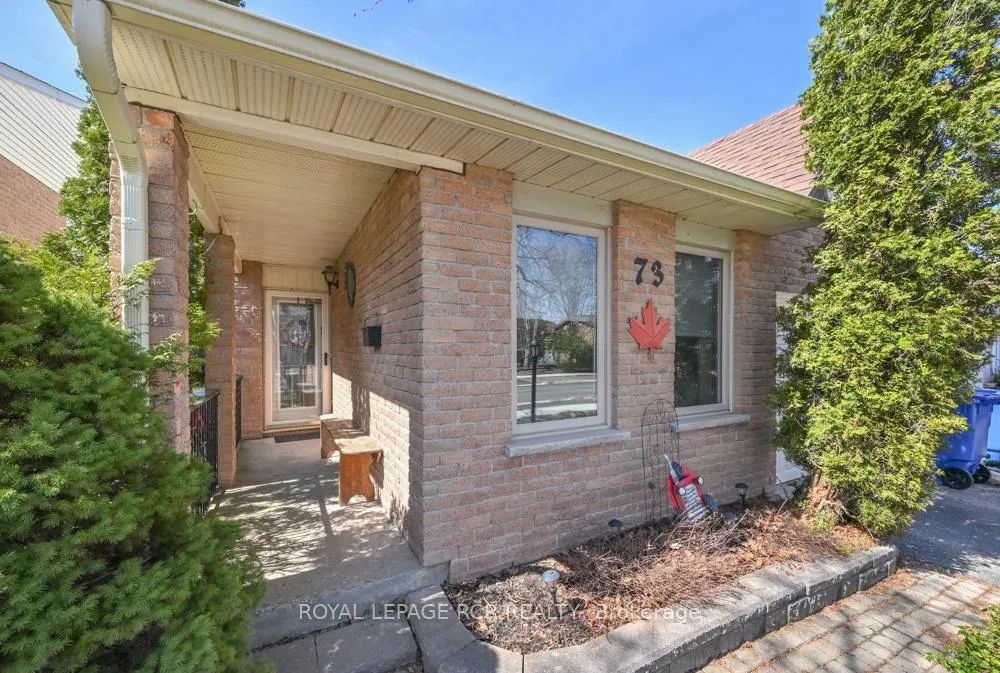 Photo 3 of 73 Dufferin Street, Orangeville — HOMEH