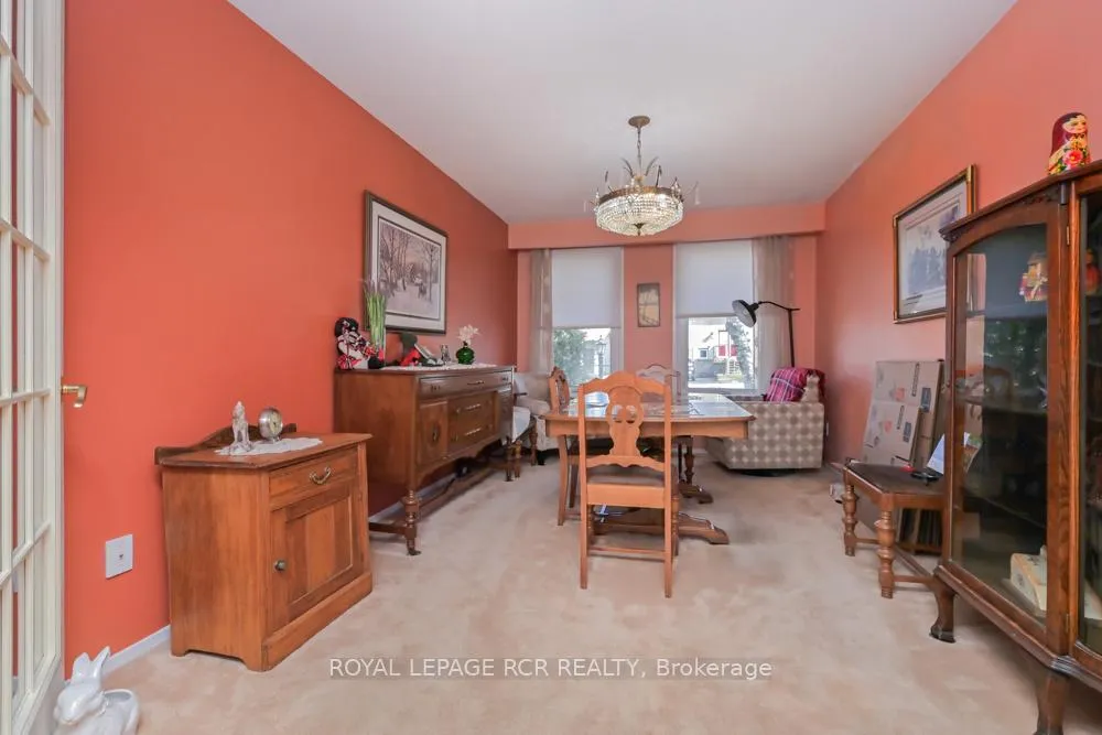 Photo 10 of 73 Dufferin Street, Orangeville — HOMEH