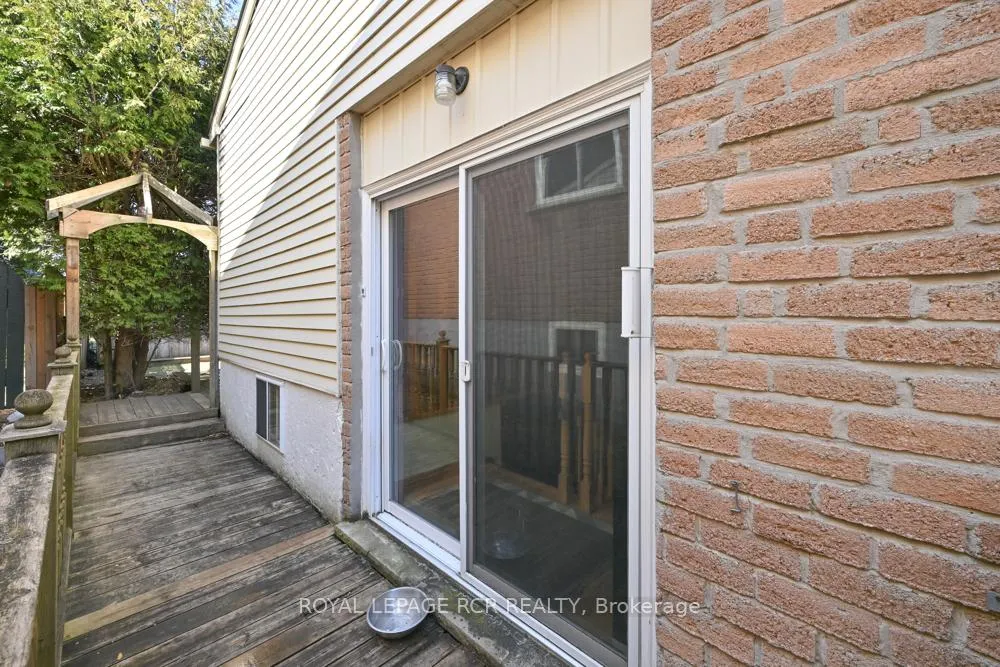 Photo 21 of 73 Dufferin Street, Orangeville — HOMEH