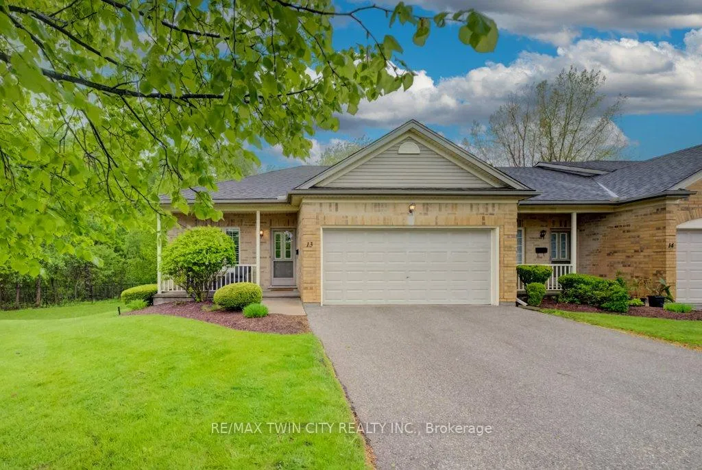Photo 3 of Unit 13, 545 Laurelwood Drive, Waterloo — HOMEH