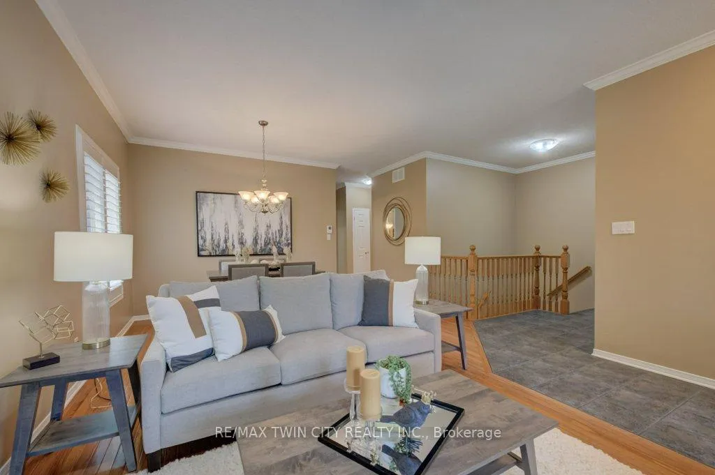 Photo 9 of Unit 13, 545 Laurelwood Drive, Waterloo — HOMEH