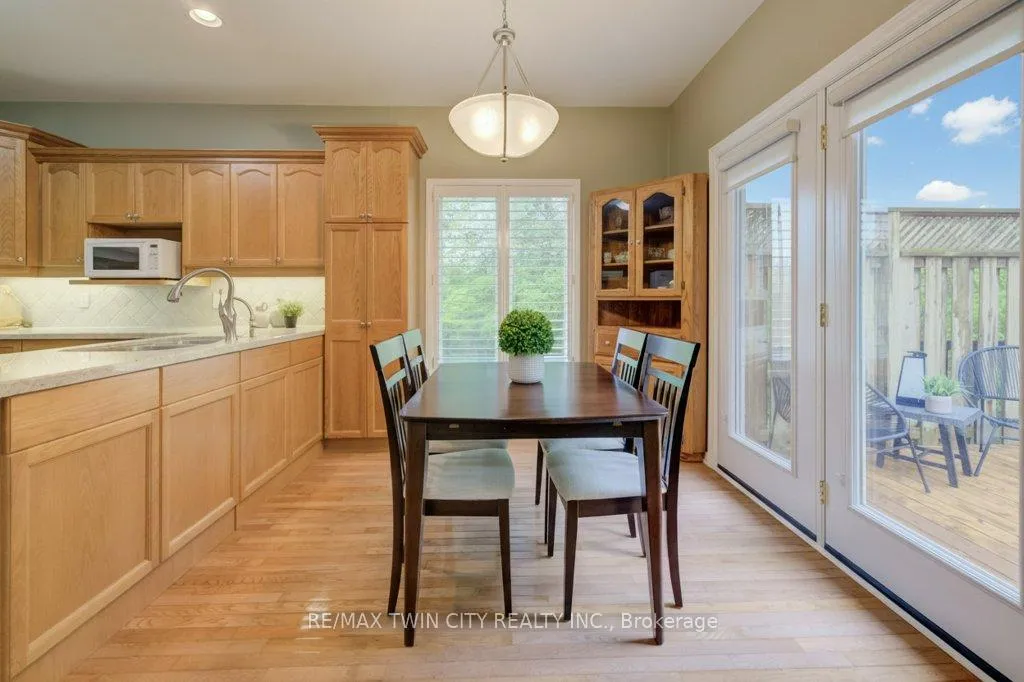 Photo 15 of Unit 13, 545 Laurelwood Drive, Waterloo — HOMEH
