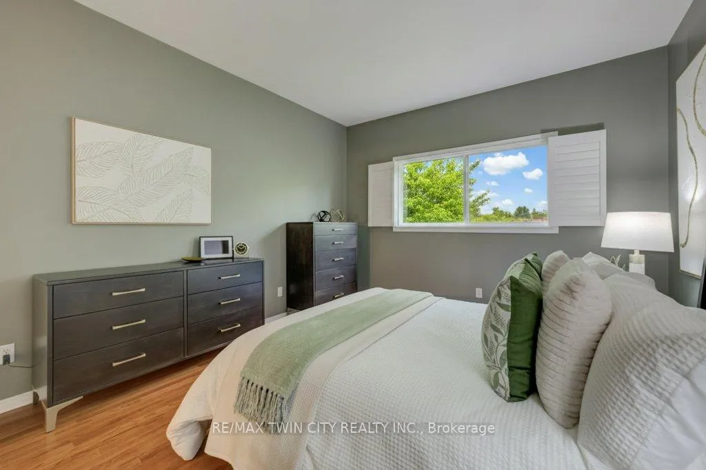 Photo 23 of Unit 13, 545 Laurelwood Drive, Waterloo — HOMEH