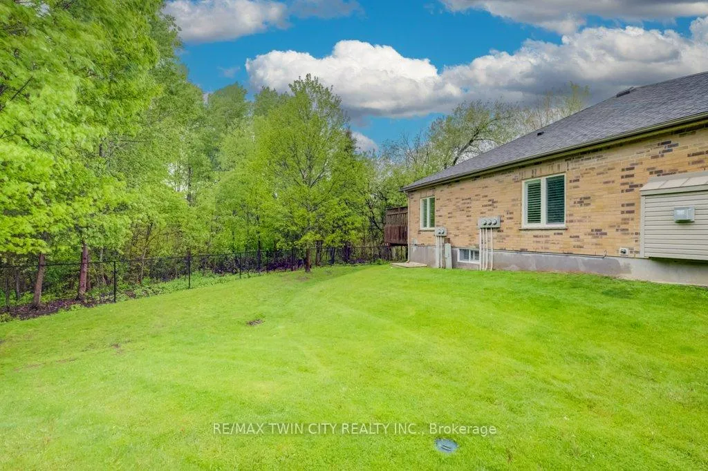 Photo 39 of Unit 13, 545 Laurelwood Drive, Waterloo — HOMEH