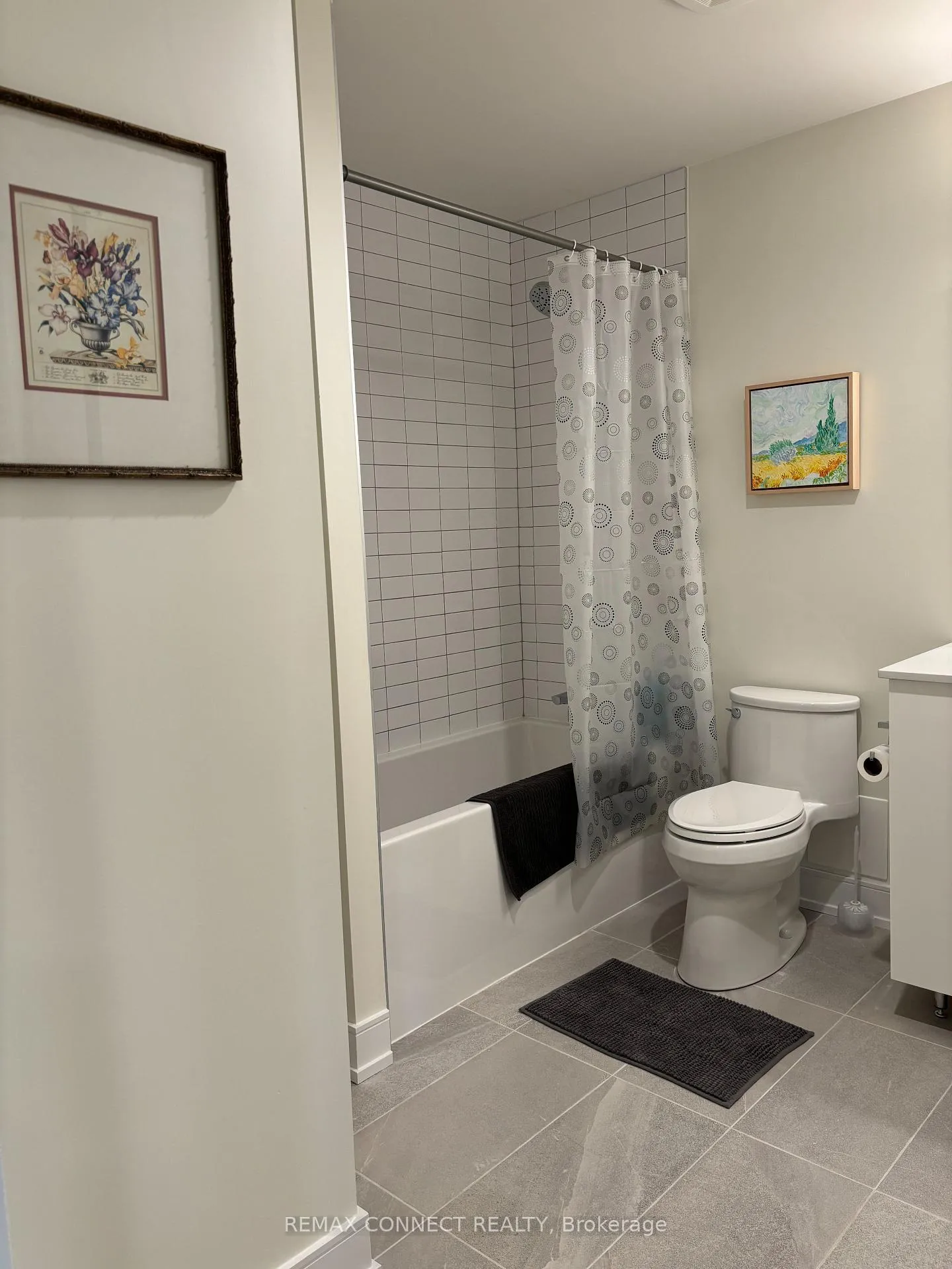 Photo 9 of Unit 310, 121 Mary Street, Clearview, Creemore — HOMEH