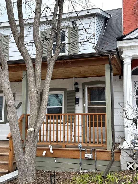Photo 2 of 231 St Andrew Street, Ottawa, Lower Town/Byward Market — HOMEH