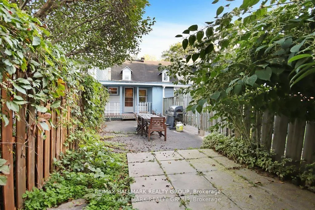 Photo 25 of 231 St Andrew Street, Ottawa, Lower Town/Byward Market — HOMEH