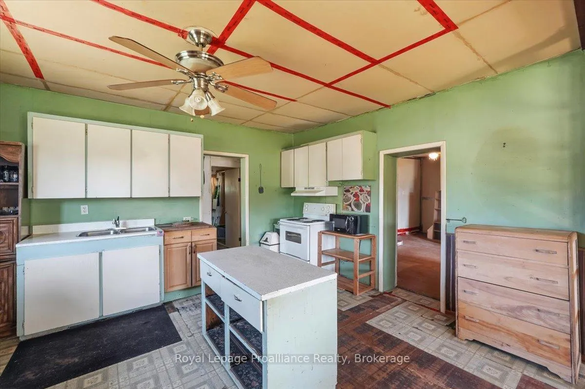 Photo 17 of 23 Brown Avenue, Madoc — HOMEH