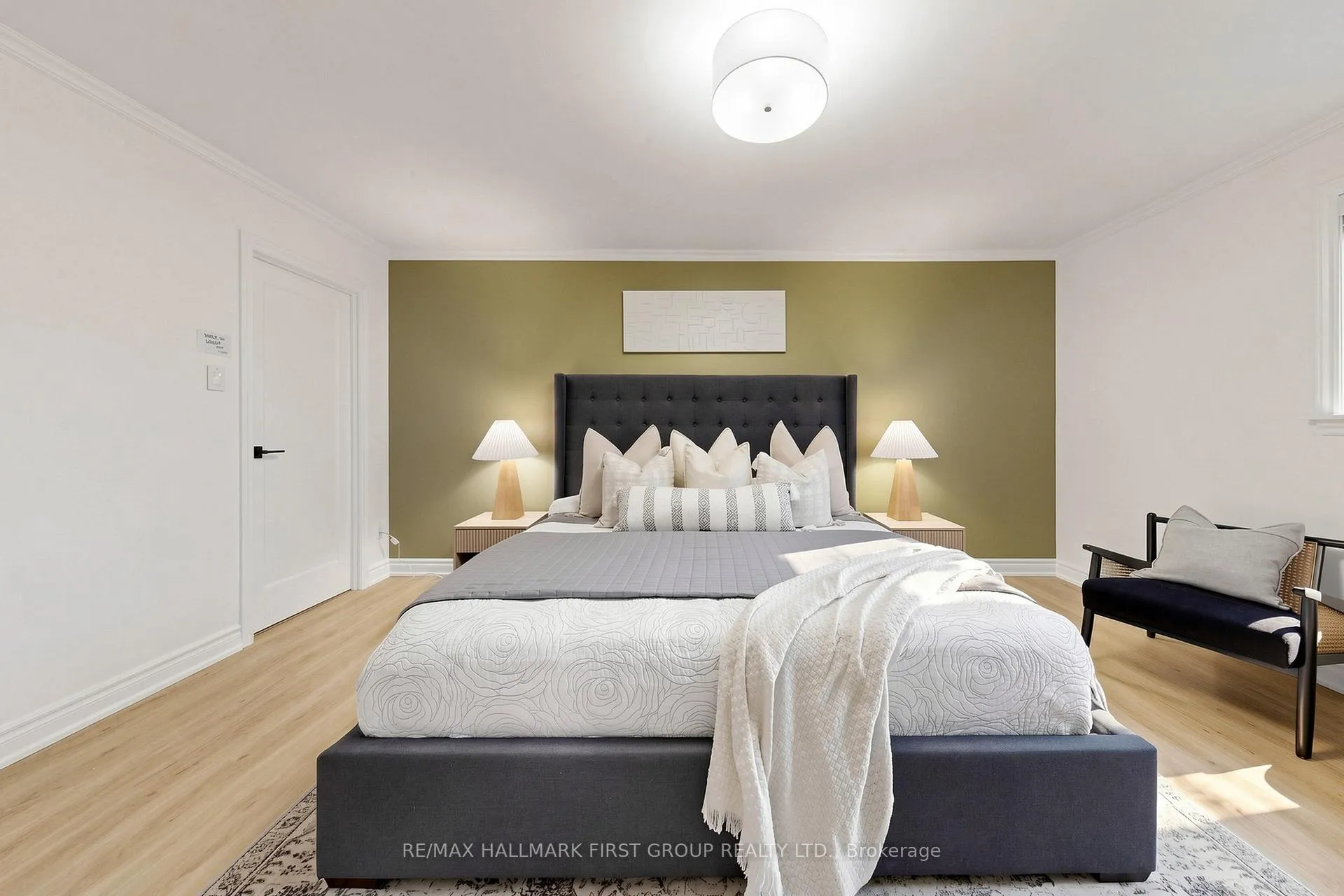 Photo 19 of 16 Mcfarlane Court, Whitby, Lynde Creek — HOMEH