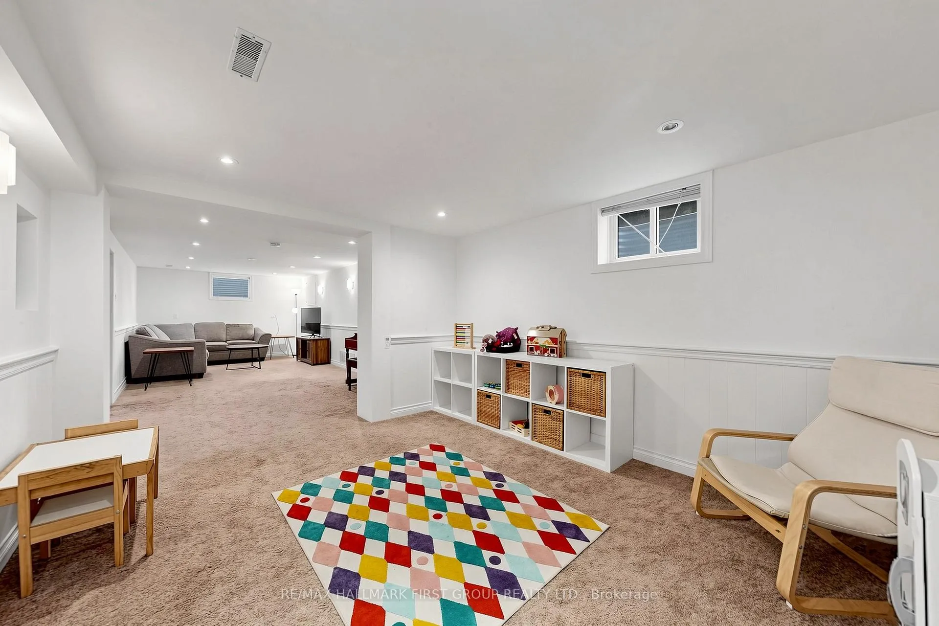 Photo 38 of 16 Mcfarlane Court, Whitby, Lynde Creek — HOMEH