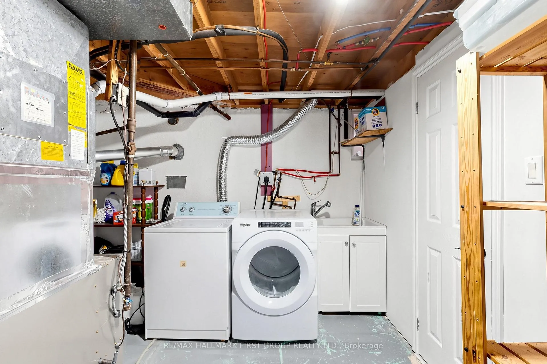 Photo 42 of 16 Mcfarlane Court, Whitby, Lynde Creek — HOMEH
