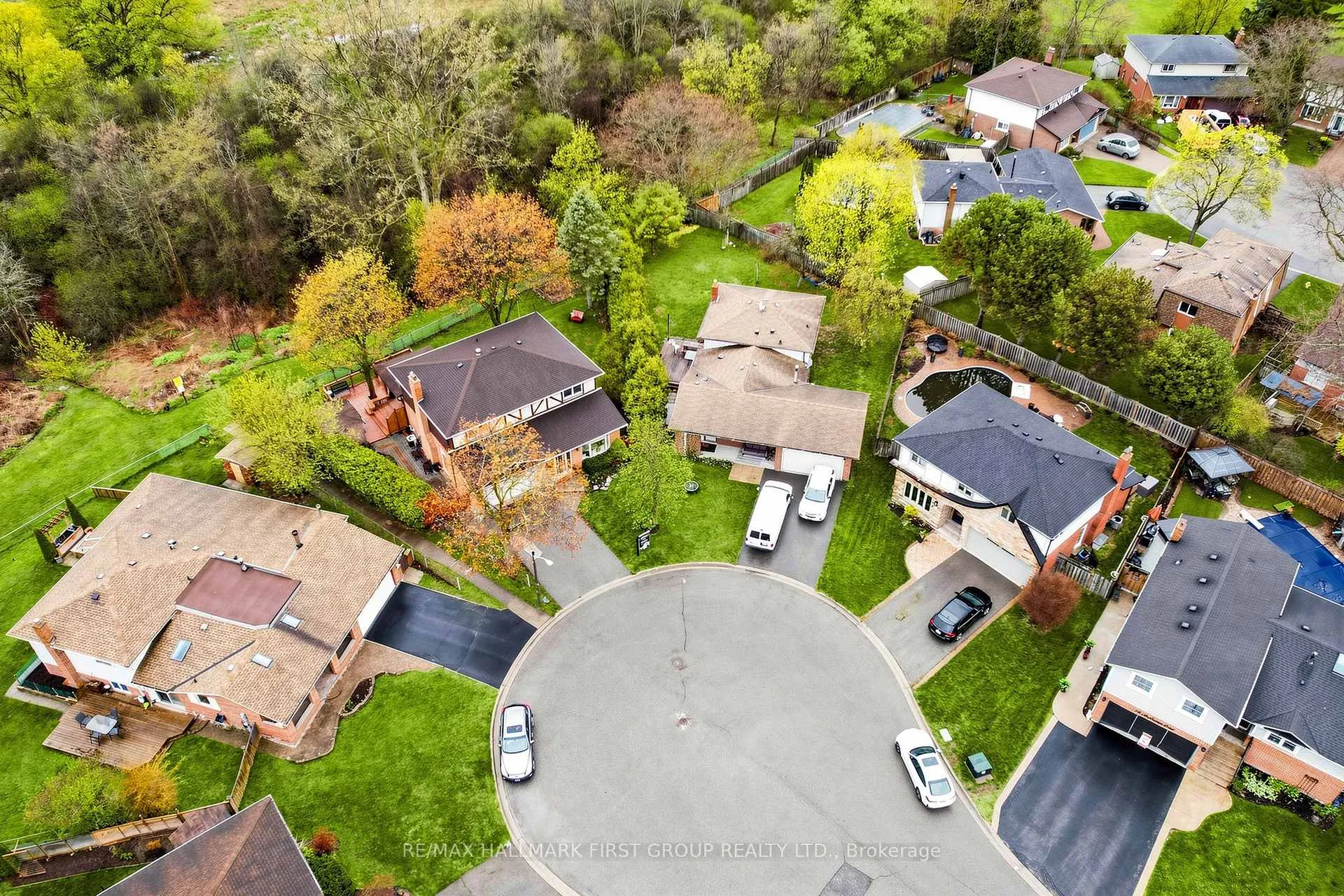 Photo 50 of 16 Mcfarlane Court, Whitby, Lynde Creek — HOMEH