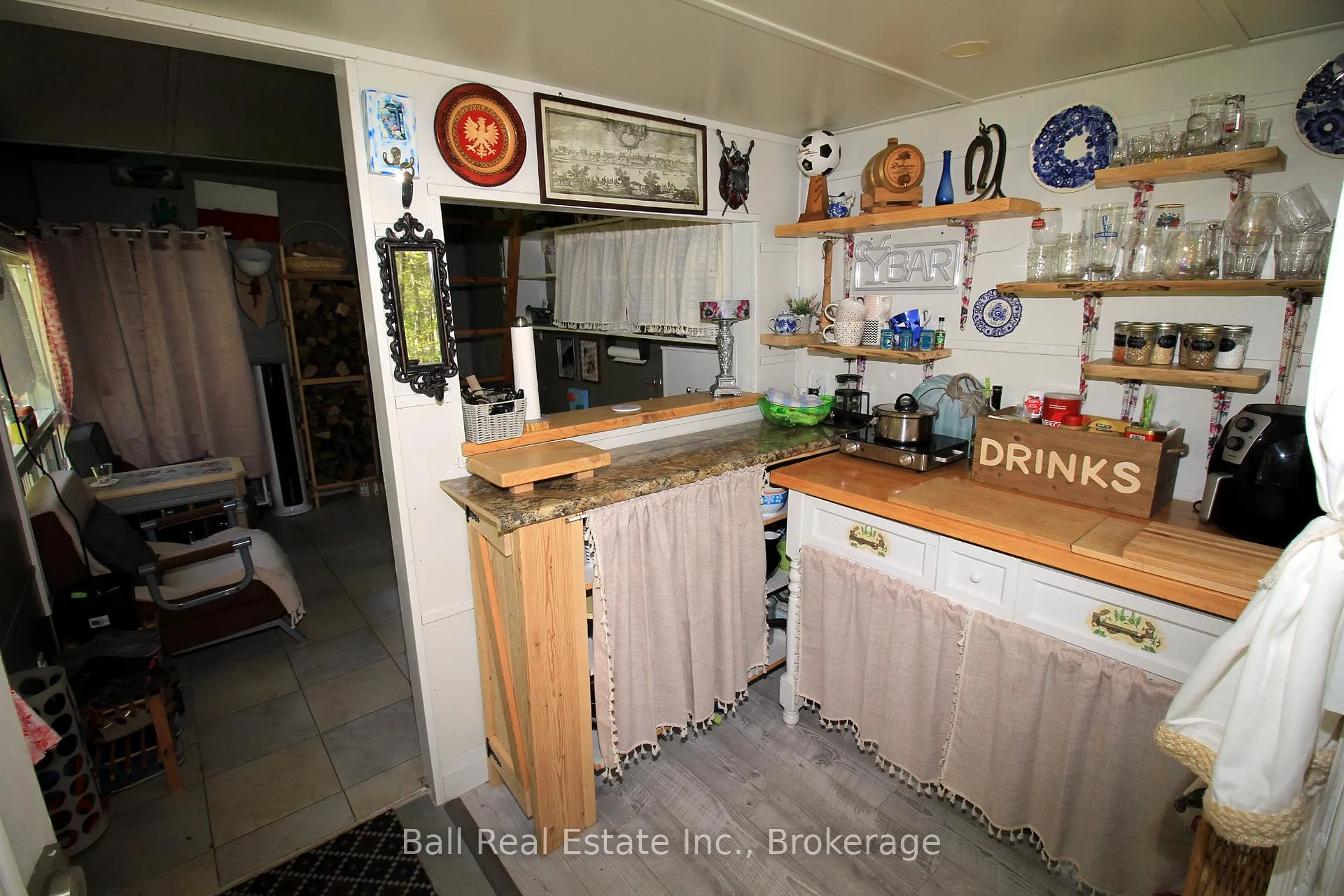 Photo 14 of 495 Forest View Road, Hastings Highlands, Herschel Ward — HOMEH
