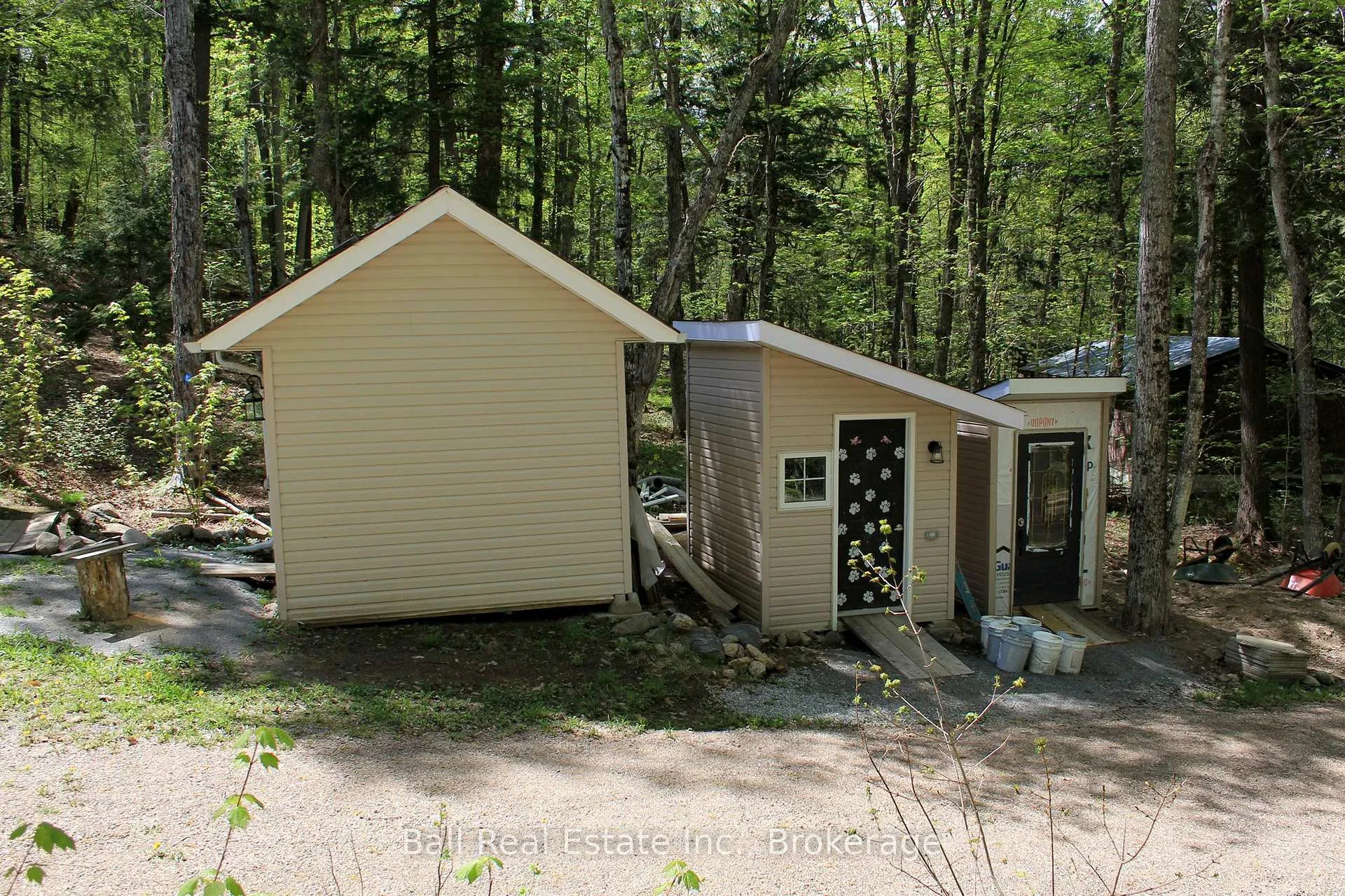 Photo 31 of 495 Forest View Road, Hastings Highlands, Herschel Ward — HOMEH
