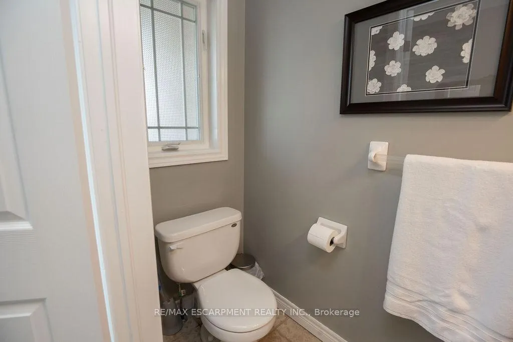 Photo 10 of 15 Meadowbank Drive, Hamilton, Falkirk — HOMEH