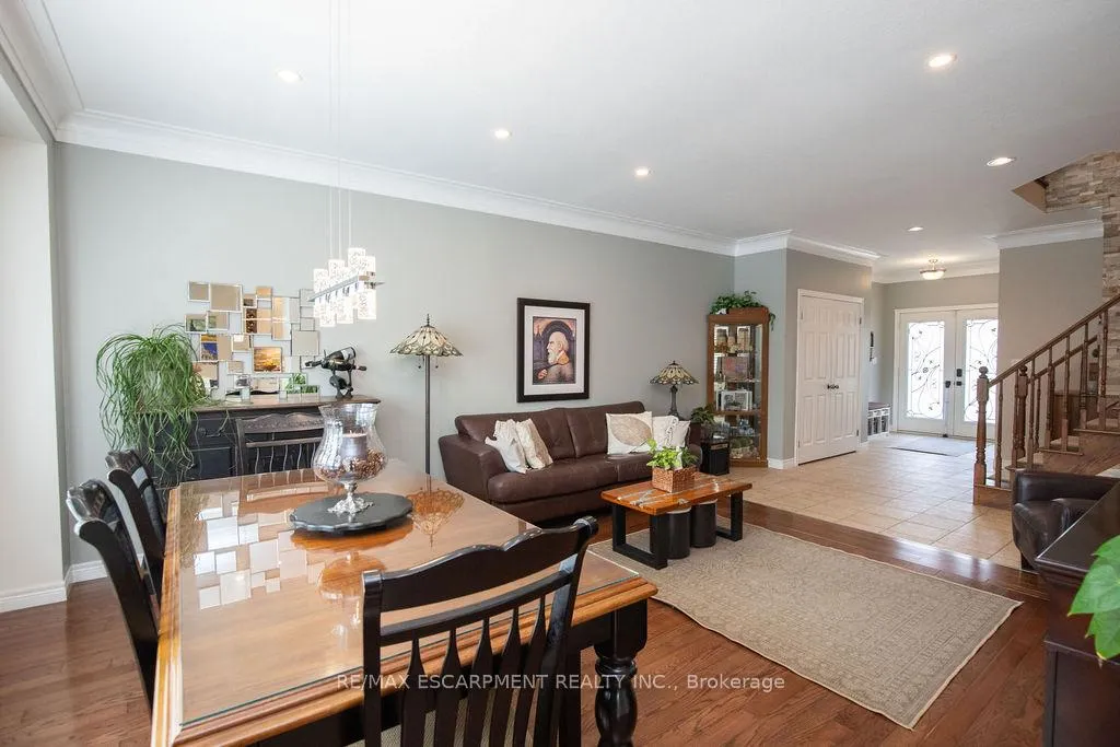 Photo 21 of 15 Meadowbank Drive, Hamilton, Falkirk — HOMEH