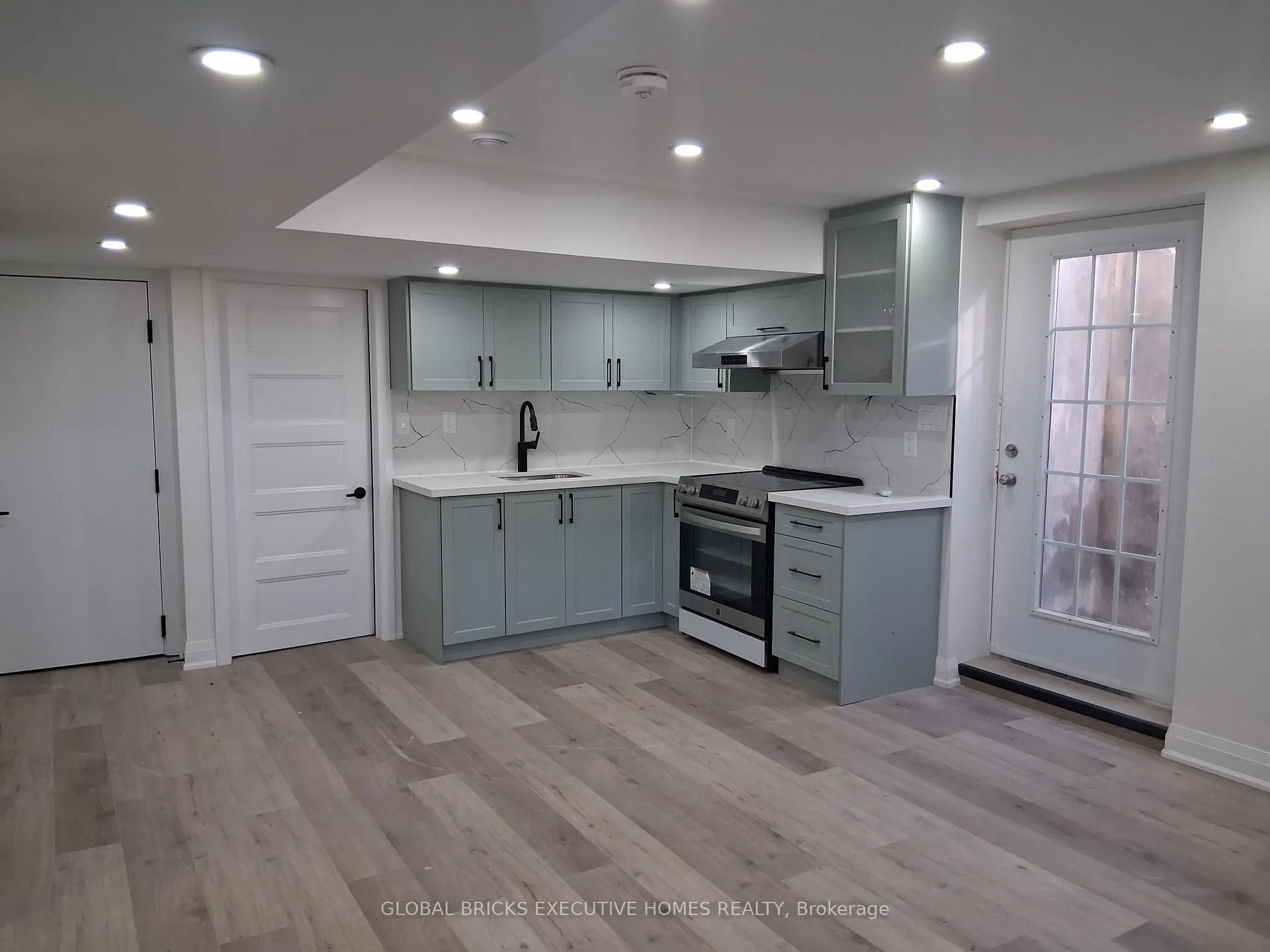 Photo 6 of Unit Basement, 82 Jack Potts Way, Clarington, Courtice — HOMEH