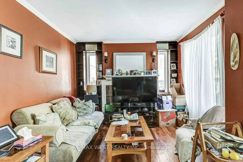 Photo 15 of 39 Braebrook Drive, Whitby, Rolling Acres — HOMEH