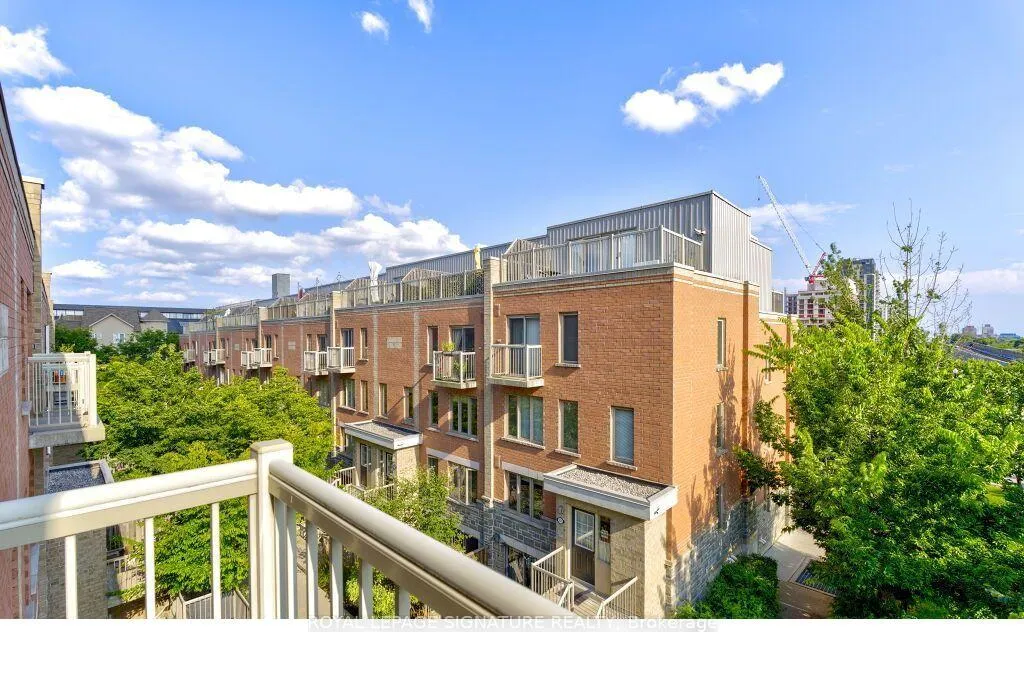 Photo 13 of Unit 231, 25 Turntable Crescent, Toronto, Dovercourt-Wallace Emerson-Junction — HOMEH