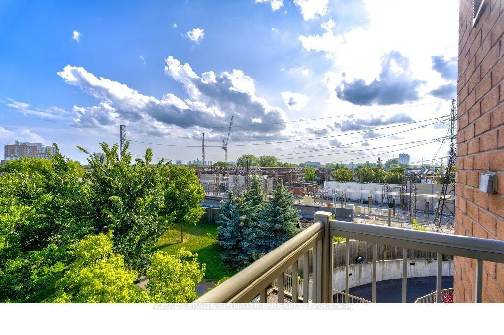 Photo 27 of Unit 231, 25 Turntable Crescent, Toronto, Dovercourt-Wallace Emerson-Junction — HOMEH