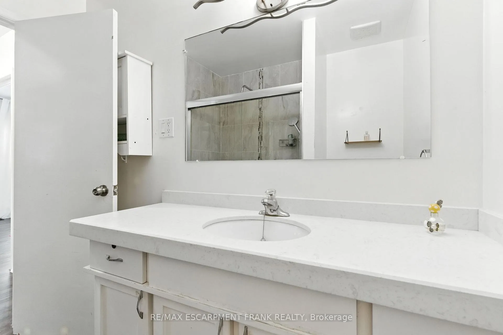 Photo 22 of Unit MAIN, 10 Owen Place, Hamilton, Greenford — HOMEH