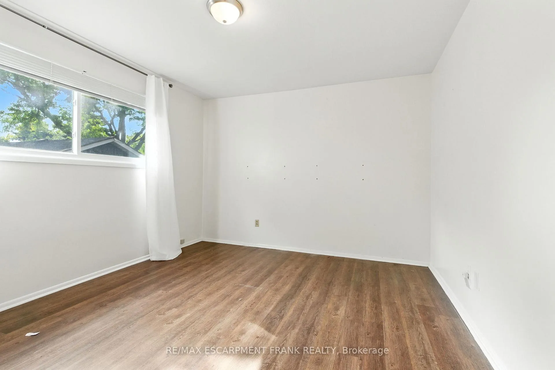 Photo 29 of Unit MAIN, 10 Owen Place, Hamilton, Greenford — HOMEH