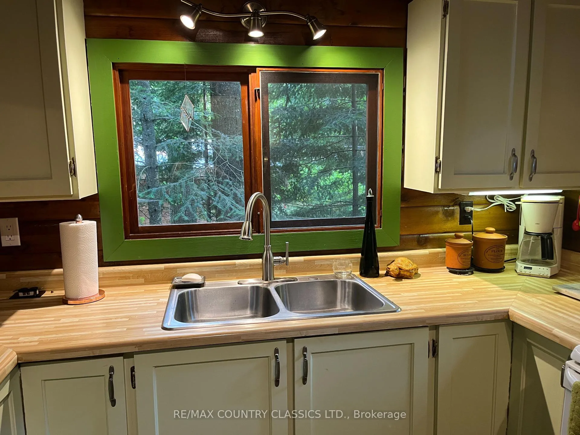 Photo 13 of 1008 Constance Road, Dysart et al, Harcourt — HOMEH