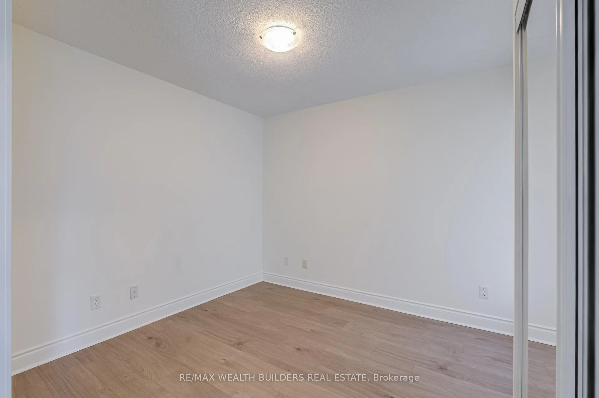 Photo 15 of Unit 1212, 28 Ted Rogers Way, Toronto, Church-Yonge Corridor — HOMEH