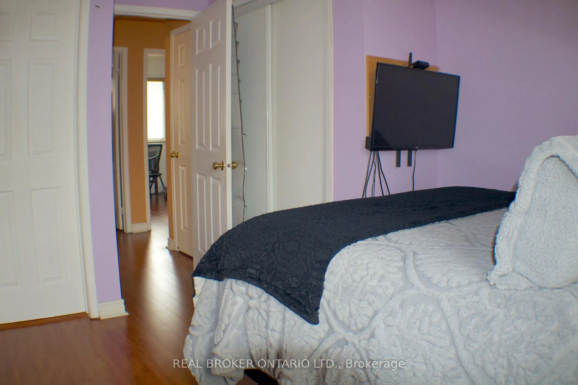 Photo 10 of 34 Axelrod Avenue, Brampton, Fletcher's Creek South — HOMEH