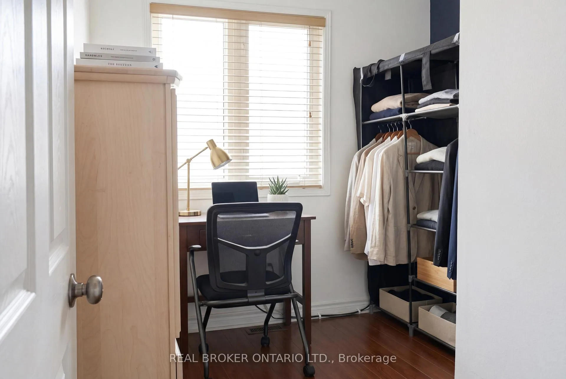 Photo 16 of 34 Axelrod Avenue, Brampton, Fletcher's Creek South — HOMEH