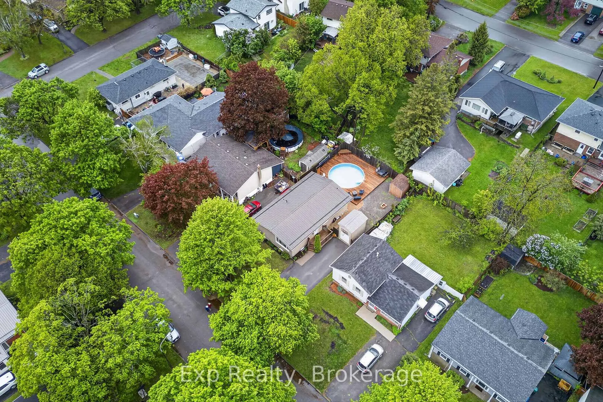 Photo 3 of 25 Mcquade Drive, Quinte West, Trenton Ward — HOMEH