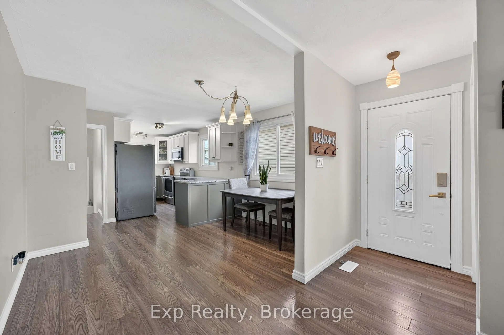 Photo 8 of 25 Mcquade Drive, Quinte West, Trenton Ward — HOMEH