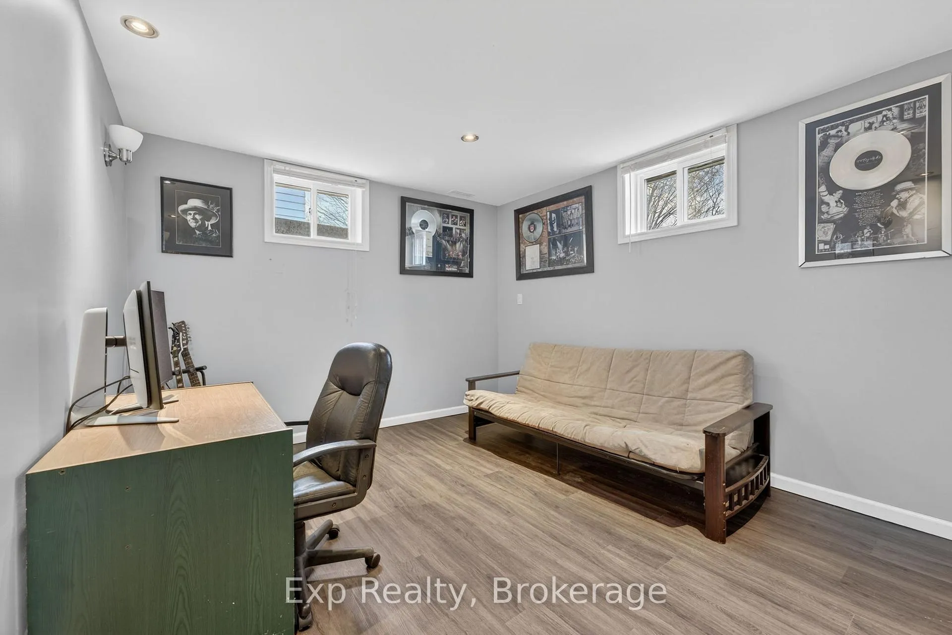 Photo 23 of 25 Mcquade Drive, Quinte West, Trenton Ward — HOMEH
