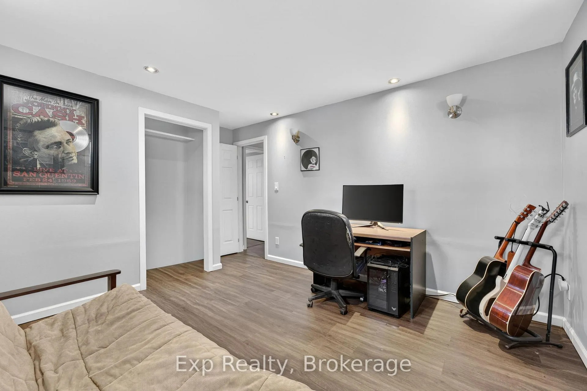 Photo 24 of 25 Mcquade Drive, Quinte West, Trenton Ward — HOMEH