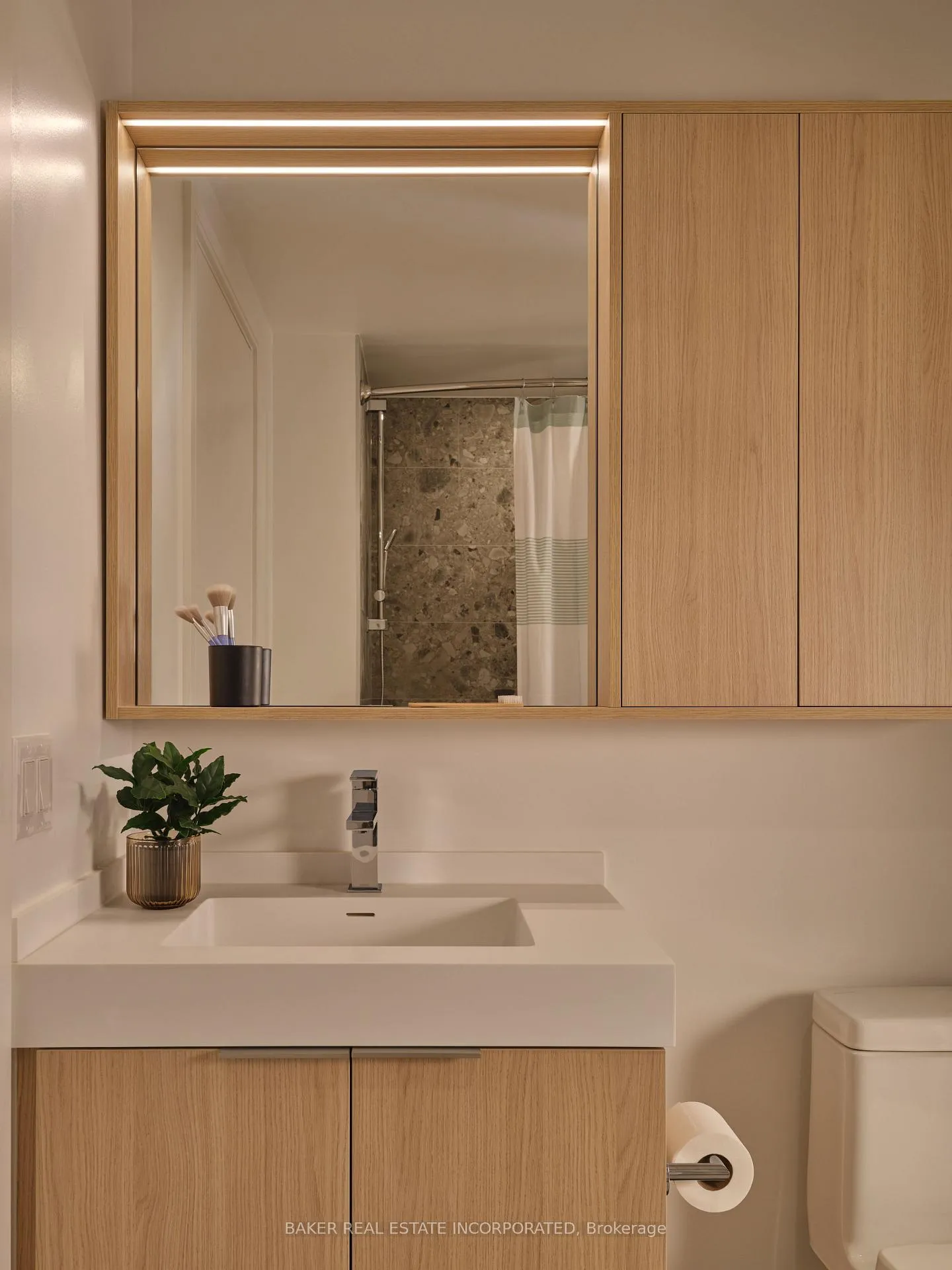 Photo 9 of Unit 723, 432 Cherry Street, Toronto, Waterfront Communities — HOMEH